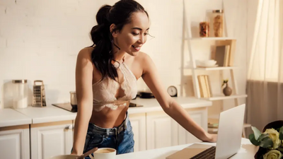 Bralette Comfort: Why It's the Go-To Choice for Work from Home and Leisure Wear